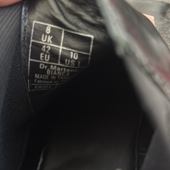 Doc marten Chelsea boots black with silver distressing - Picture 10 of 10